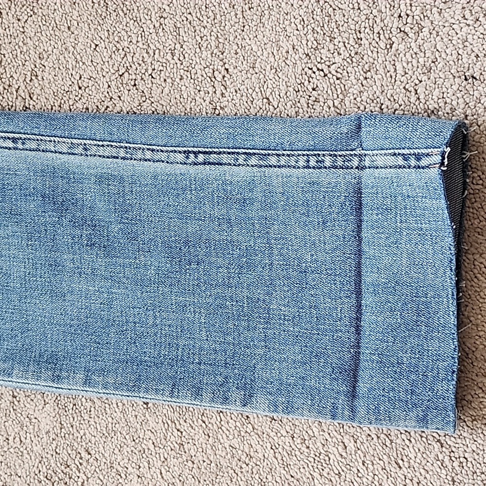 Flying Monkey Mid Rise Cuff Crop Slim - Picture 3 of 5